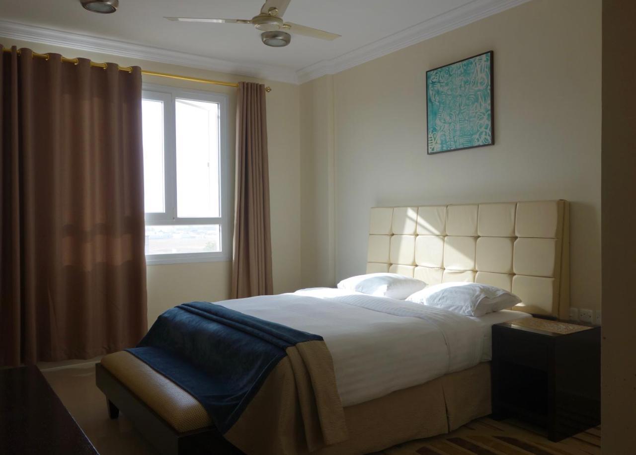 סאלאלה Grand Tayba Hotel מראה חיצוני תמונה