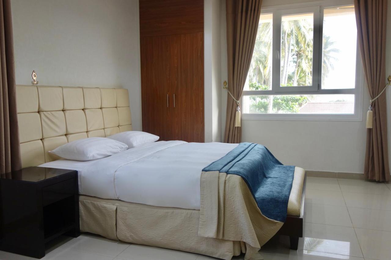 סאלאלה Grand Tayba Hotel מראה חיצוני תמונה