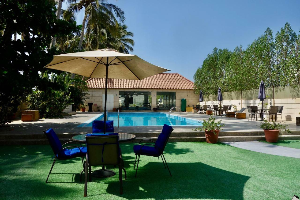 סאלאלה Grand Tayba Hotel מראה חיצוני תמונה